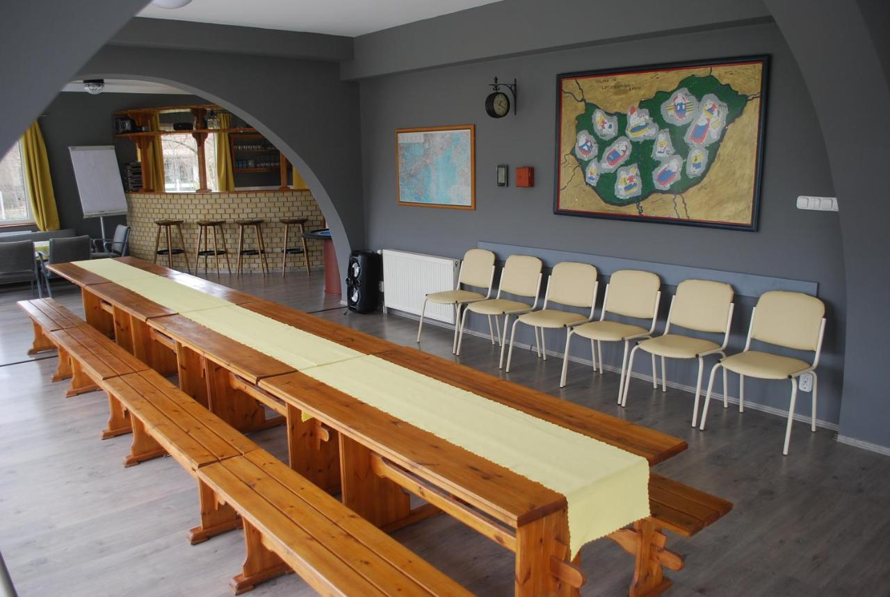 Casa Napsugar Panzio Bed & Breakfast Apostag Ngoại thất bức ảnh