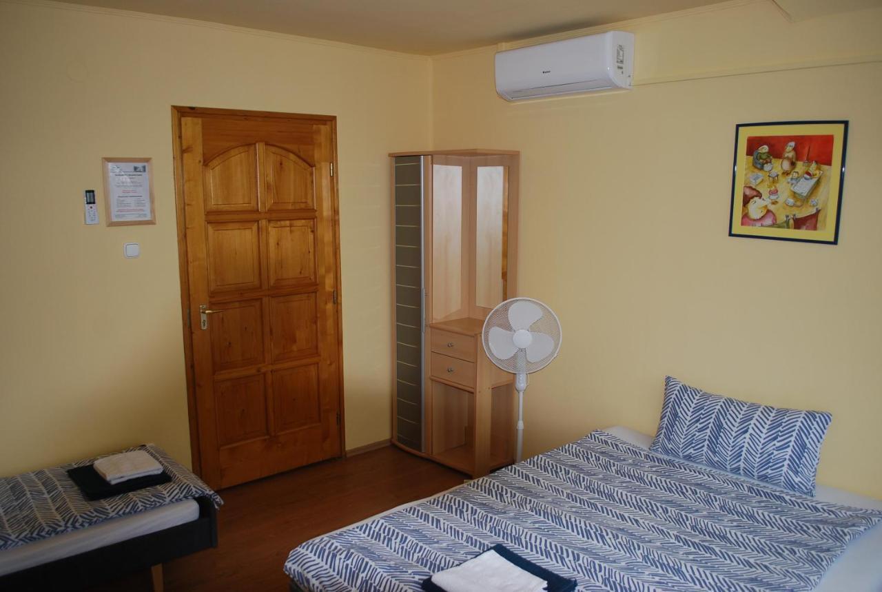 Casa Napsugar Panzio Bed & Breakfast Apostag Ngoại thất bức ảnh