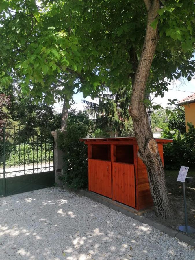 Casa Napsugar Panzio Bed & Breakfast Apostag Ngoại thất bức ảnh