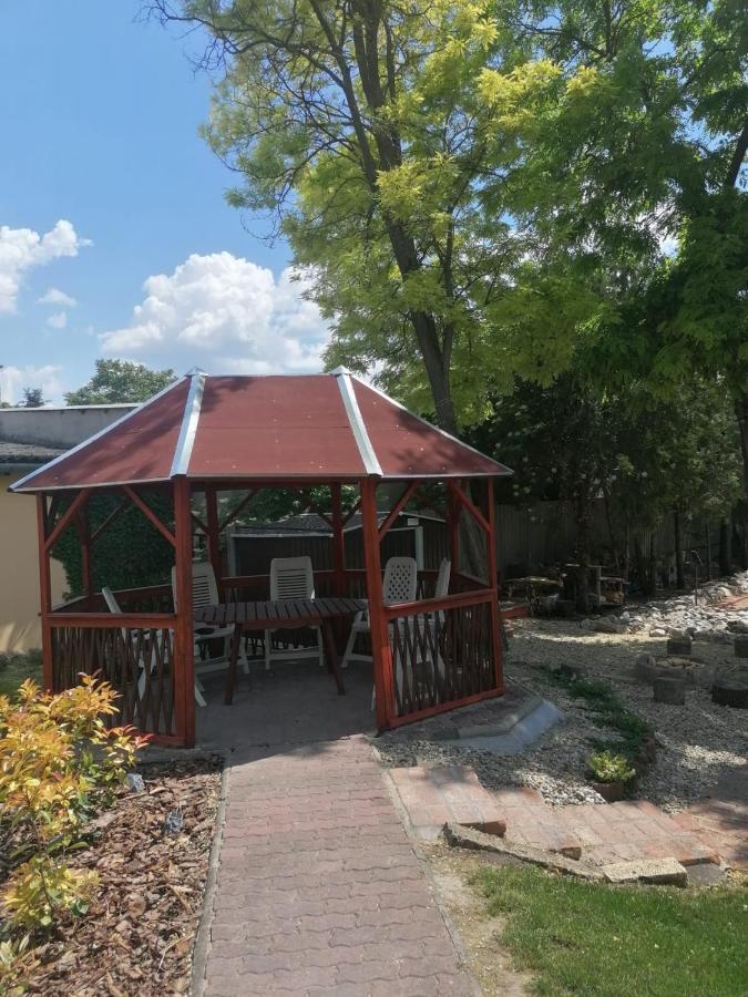 Casa Napsugar Panzio Bed & Breakfast Apostag Ngoại thất bức ảnh